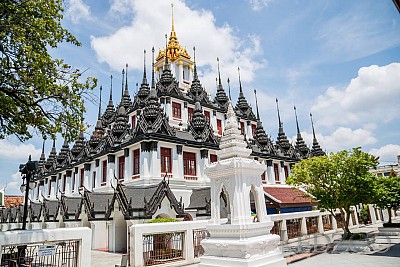 Chùa Ratchanaddaram – Điểm du lịch Thái Lan nổi tiếng Chùa Ratchanaddaram – Điểm du lịch Thái Lan nổi tiếng