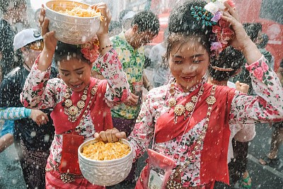 Chương trình lễ hội té nước Thái Lan