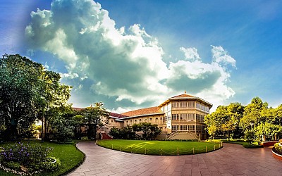 Cung điện hoa lệ Vimanmek Mansion của Hoàng gia Thái Lan Cung điện hoa lệ Vimanmek Mansion của Hoàng gia Thái Lan