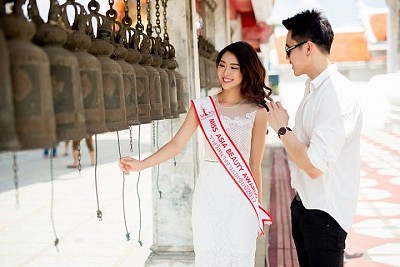 Hot Girl Tường Linh được trai đẹp Thái Lan dẫn đi tham quan Thái Lan Hot Girl Tường Linh được trai đẹp Thái Lan dẫn đi tham quan Thái Lan