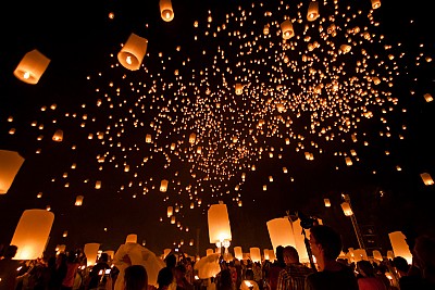 Loi Krathong - Lễ hội độc đáo của Thái Lan Loi Krathong - Lễ hội độc đáo của Thái Lan