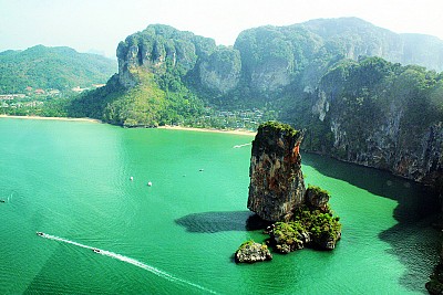 Nên ghé thăm những địa điểm nào khi đi du lịch Thái Lan? Nên ghé thăm những địa điểm nào khi đi du lịch Thái Lan?