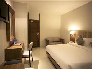 April Suites Pattaya cách trung tâm thành phố 1 km