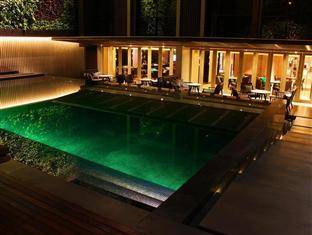 Arcadia Suites Bangkok Nằm ở vị trí thuận lợi trong Wireless