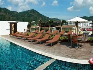Aspery Hotel tọa lạc ở trung tâm biển Patong sôi động