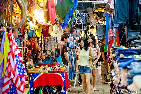 Chợ trời Chatuchak - Thiên đường đồ ăn vặt của Bangkok Thái Lan
