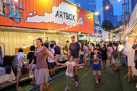 Đột nhập Artbox – chợ đêm chất nhất Bangkok