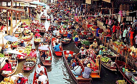 Du ngoạn chợ nổi trên sông nước Thái Lan.