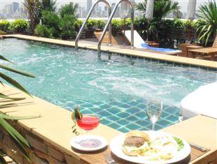 Grande Ville Hotel là khách sạn cao tầng duy nhất tại China Town