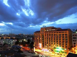 Hip Hotel Tại Bangkok