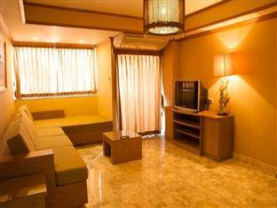 Jolly Suites & Spa Hotel là sự lựa chọn tuyệt vời để nghỉ lại khi đến thành phố Bangkok