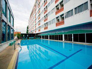 Jolly Suites & Spa Hotel là sự lựa chọn tuyệt vời để nghỉ lại khi đến thành phố Bangkok