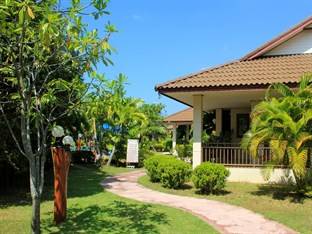 Kata Lucky Villa & Pool Access điểm lý tưởng cho du khách muốn khám phá Phuket