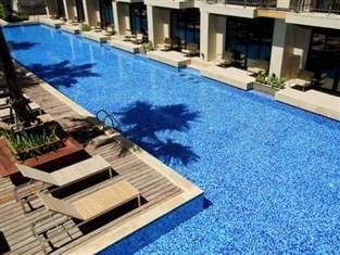 Khách sạn Baan Laimai Beach Resort nơi đẹp yên bình để thư giãn