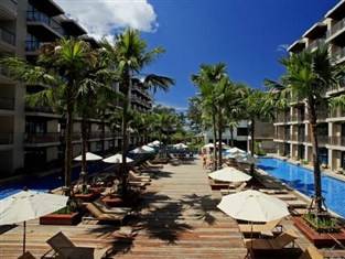 Khách sạn Baan Laimai Beach Resort nơi đẹp yên bình để thư giãn