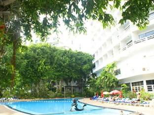 Khách sạn Royal Palace Hotel