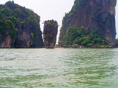 Khám phá đảo James Bond tại Thái Lan