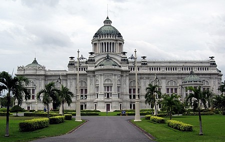 Kì quan mới lạ ở Thái Lan: Khám phá 3 địa điểm đẹp ngỡ ngàng