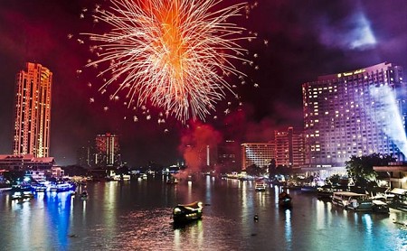 Lễ đếm ngược chào đón năm mới ở Thái Lan