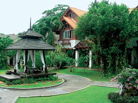 Natural Park Resort Pattaya Thái Lan