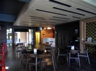 Q Hotel Tọa lạc ở vị trí đẹp của Sukhumvit