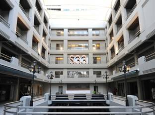 S33 Compact Sukhumvit Hotel hưởng được rất nhiều lợi thế trong nhà hàng