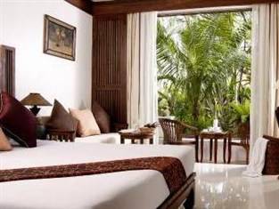 Safari Beach Hotel Nằm ở giữa các hoạt động của bãi biển Patong Phuket