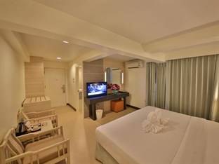 Sunshine Hotel & Residences