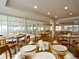 Sunshine Hotel & Residences