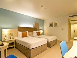 Sunshine Vista Hotel tọa lạc tại vị trí lí tưởng ở Đường Biển Pattaya