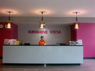 Sunshine Vista Hotel tọa lạc tại vị trí lí tưởng ở Đường Biển Pattaya