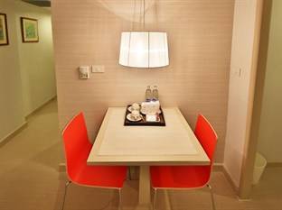 Sunshine Vista Hotel tọa lạc tại vị trí lí tưởng ở Đường Biển Pattaya