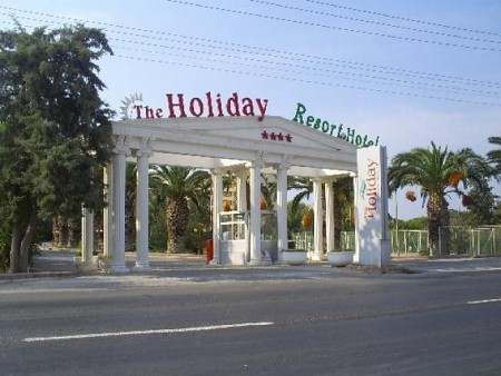 The Holiday Resort  khách sạn tiêu chuẩn 4 sao