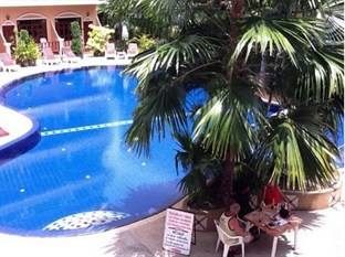 Tony Resort  tọa lạc tại khu vực Patong