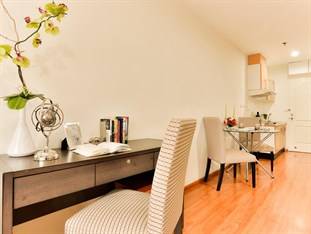 Waterford Diamond Tower thuận lợi ở nhà hàng, cuộc sống về đêm