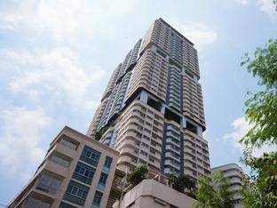 Waterford Diamond Tower thuận lợi ở nhà hàng, cuộc sống về đêm