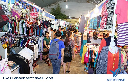 Những điều có thể làm bạn mất mặt khi đến Thái Lan - Ảnh 3 Những điều có thể làm bạn mất mặt khi đến Thái Lan - Ảnh 3