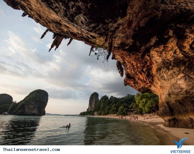 Bãi biển Railay, Krabi - Ảnh 1