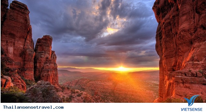 Quần thể núi đá Lalu Quần thể núi đá Lalu