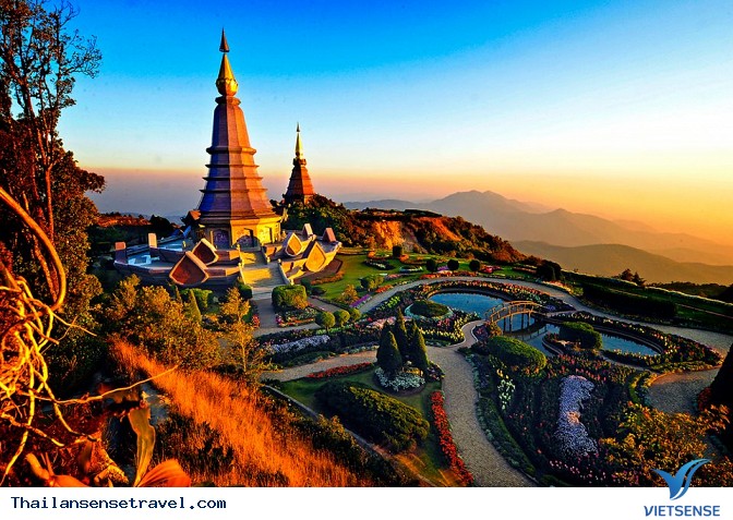 Tại sao họ lại chọn thành phố Chiang Mai để nghỉ ngơi sau khi về hưu? - Ảnh 2 Tại sao họ lại chọn thành phố Chiang Mai để nghỉ ngơi sau khi về hưu? - Ảnh 2
