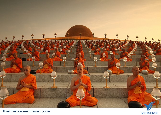 Lễ hội lớn nhất năm – lễ hội đón chào năm mới