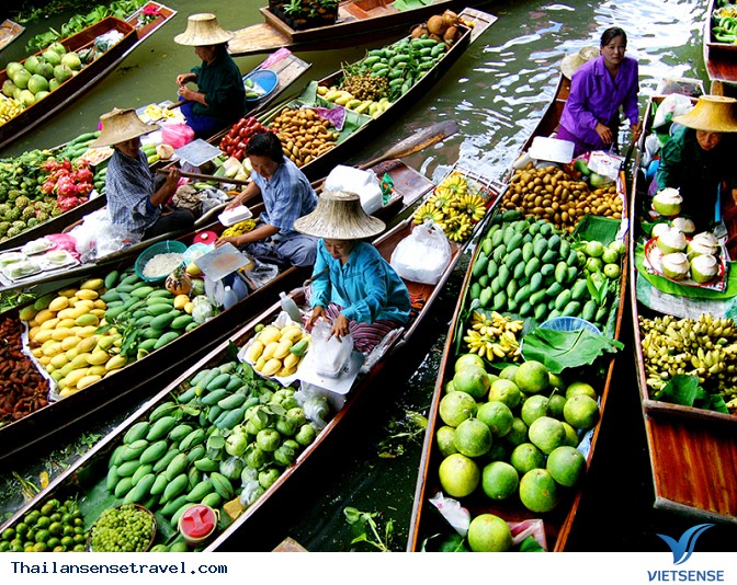 Chợ nổi Khlong Lat Mayom