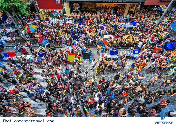 Nguồn gốc của lễ hội Té nước Songkran - Ảnh 2