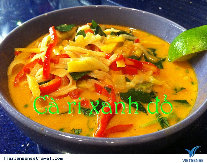 Món Cà Ri Xanh Đỏ Món Cà Ri Xanh Đỏ