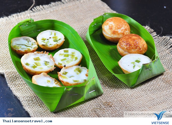 Món Bánh Dừa (Khanom krok) Món Bánh Dừa (Khanom krok)