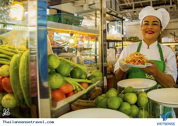 Gỏi đu đủ kiểu Thái