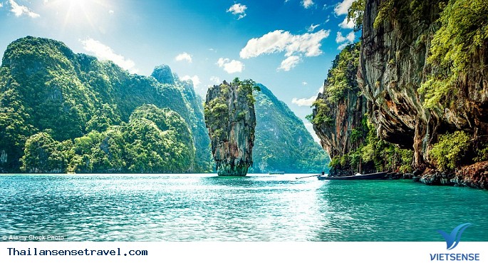 Thăm quan đảo James Bond Thăm quan đảo James Bond