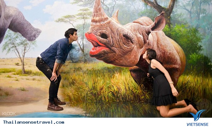 Nghịch ngợm tại bảo tàng 3D Art in Paradise