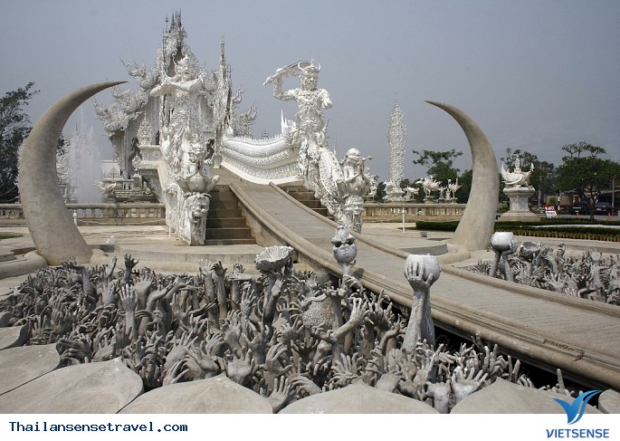 Viếng thăm ngôi chùa trắng tại Thái Lan. - Ảnh 2 Viếng thăm ngôi chùa trắng tại Thái Lan. - Ảnh 2