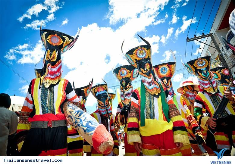 Lễ hội Phi Ta Khon - Lễ hội nhảy múa với Quỷ Lễ hội Phi Ta Khon - Lễ hội nhảy múa với Quỷ